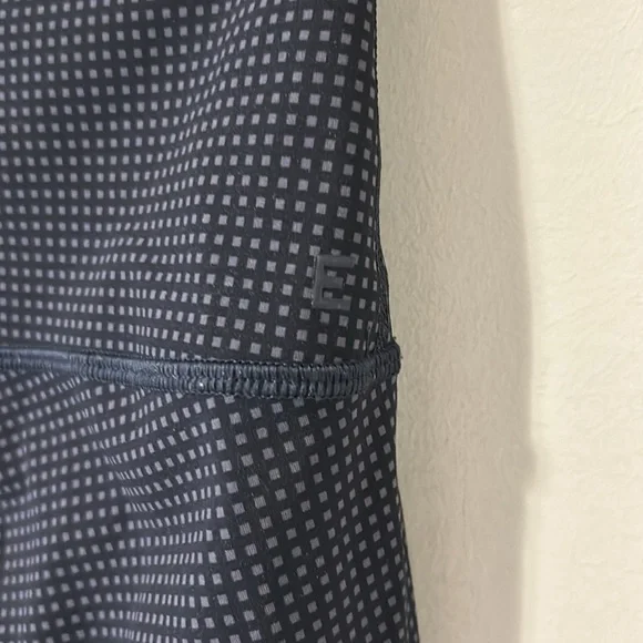 Everlane Perform Leggings Womens Grid High Rise Activewear Black Gray Pant Sz XS